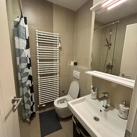 Apartment Pionir