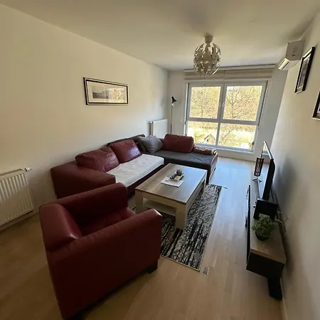 Apartment Pionir